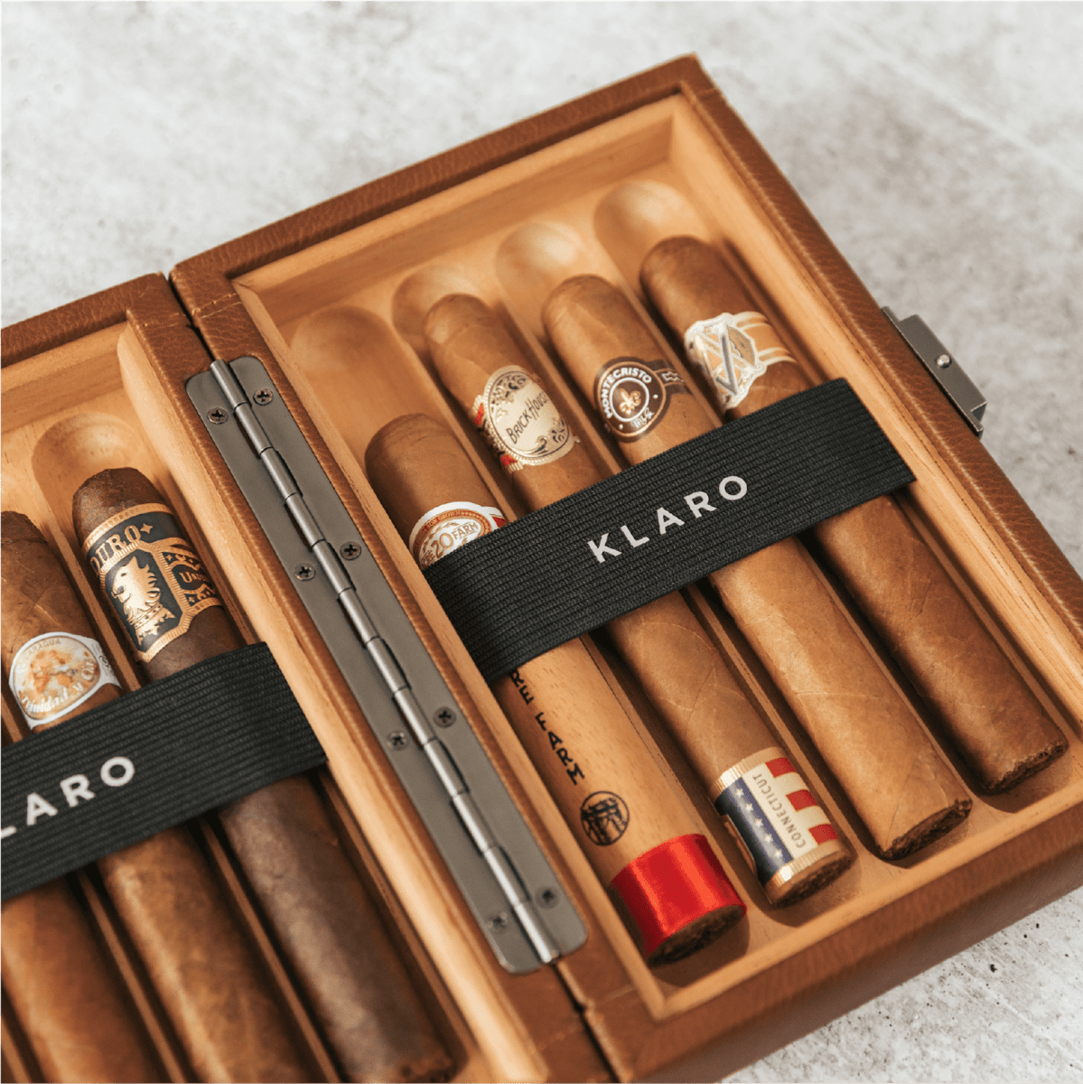 Unique Personalized Maxwell 8 - Cigar Travel Case Customized humidor accessory Gifts for Men by Groovy Guy