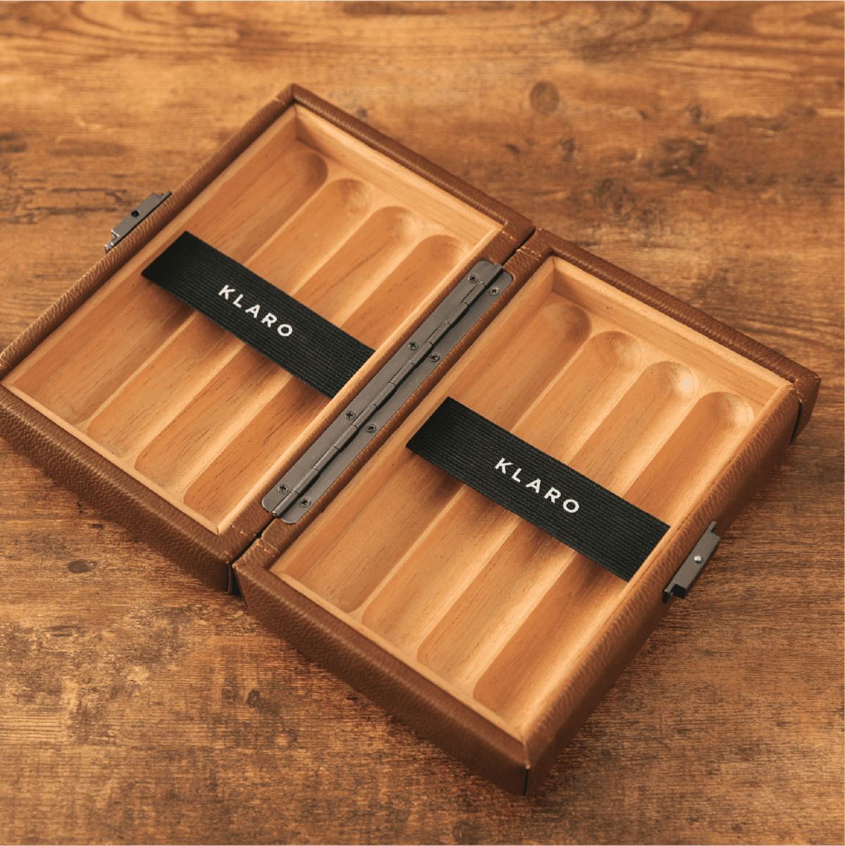 Unique Personalized Maxwell 8 - Cigar Travel Case Customized humidor accessory Gifts for Men by Groovy Guy