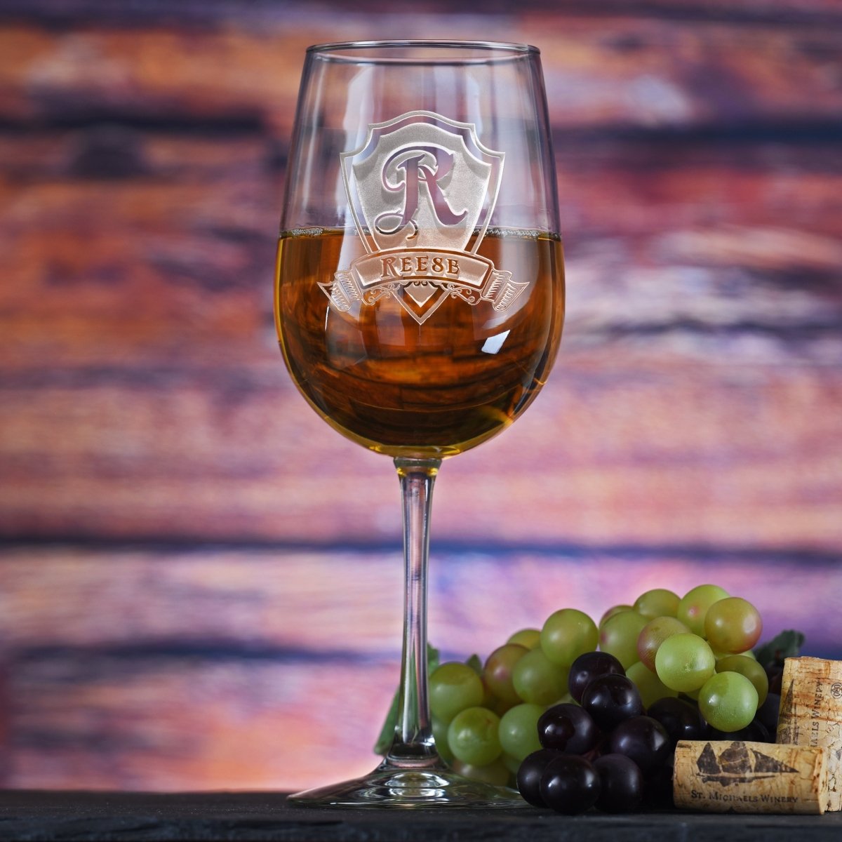 Personalized wine glass with engraved crest and name for men