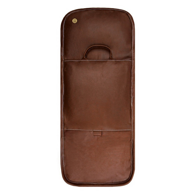 Full grain leather hanging wash bag with waterproof lining and multiple compartments for men.