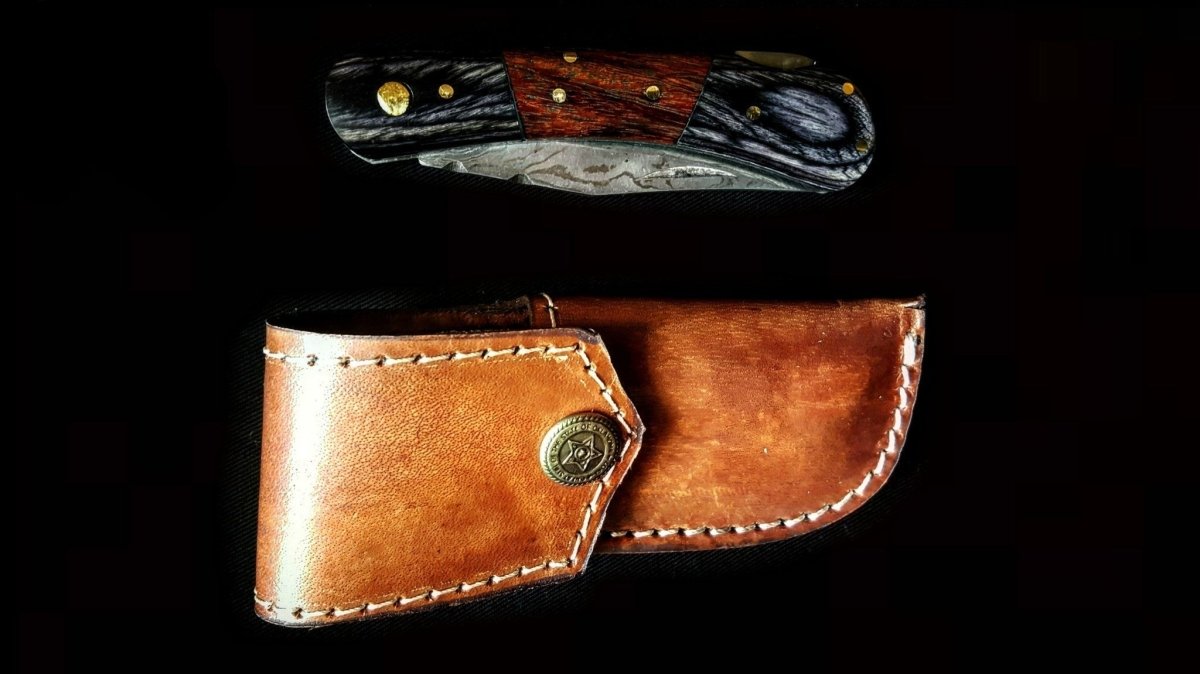 Unique Personalized Walnut Wood Damascus Steel Customized Damascus Knife Gifts for Men by Groovy Guy