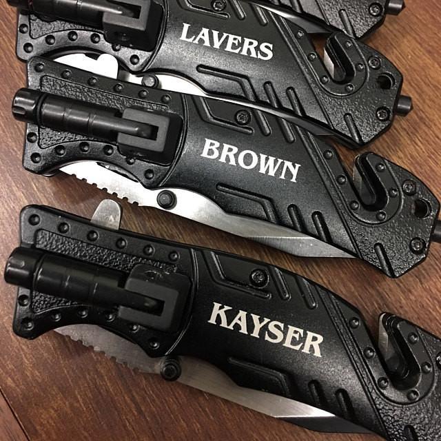 Personalized Knife with Flashlight