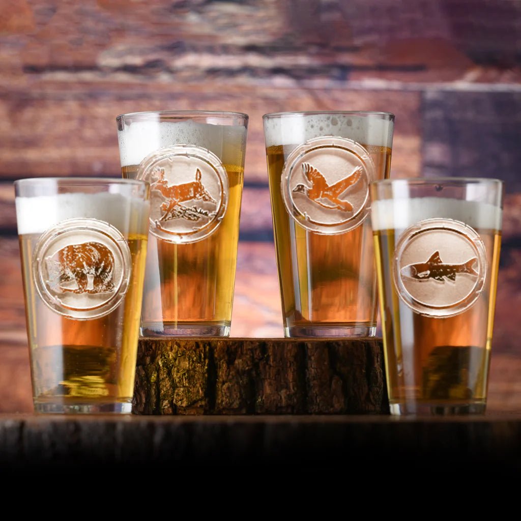 Unique Personalized Wildlife Animals Glassware Set Customized pint glass Gifts for Men by Groovy Guy