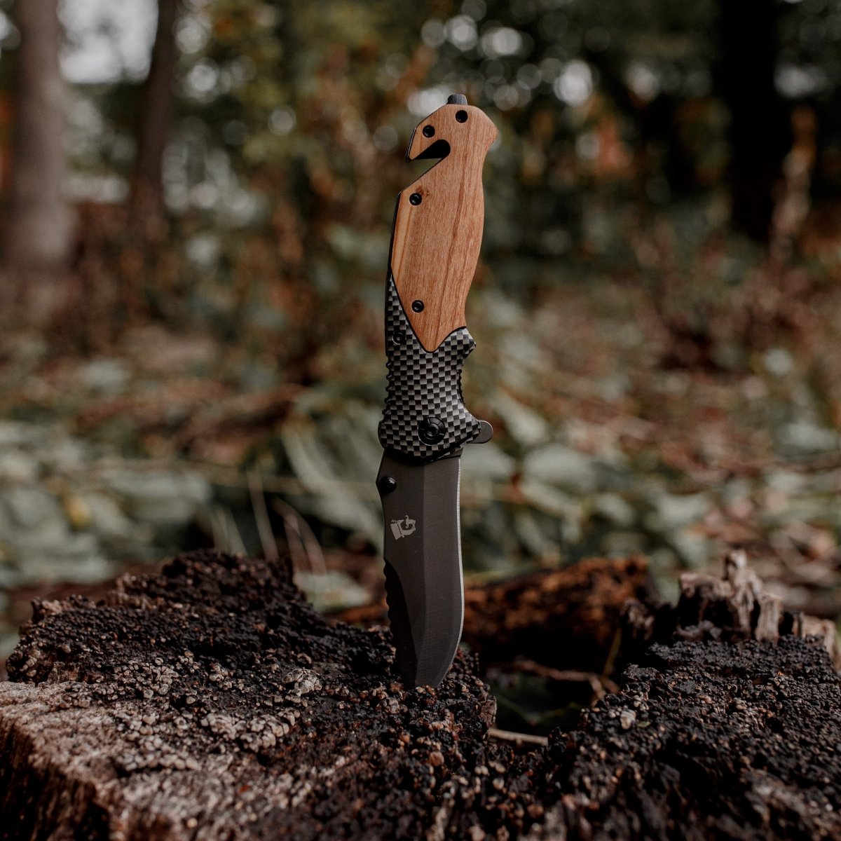 Unique Personalized Elite Carbon Customized Knife Gifts for Men by Groovy Guy