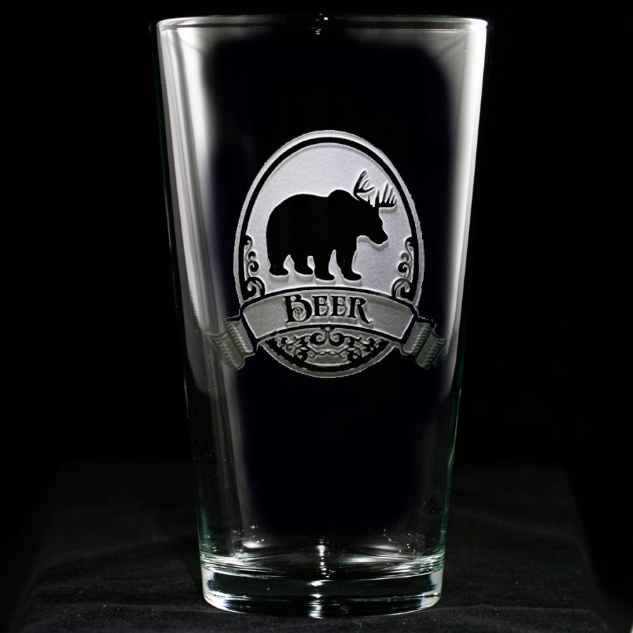 Engraved Bear+Deer Pub Pint Beer Glass