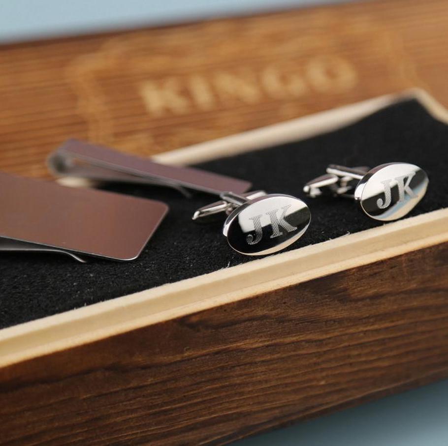 Flashy Groomsmen Cufflinks Gift Set