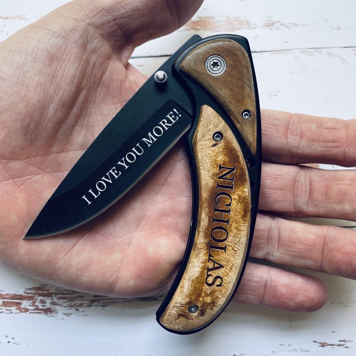 Personalized Pocket Knife with Custom Engraving