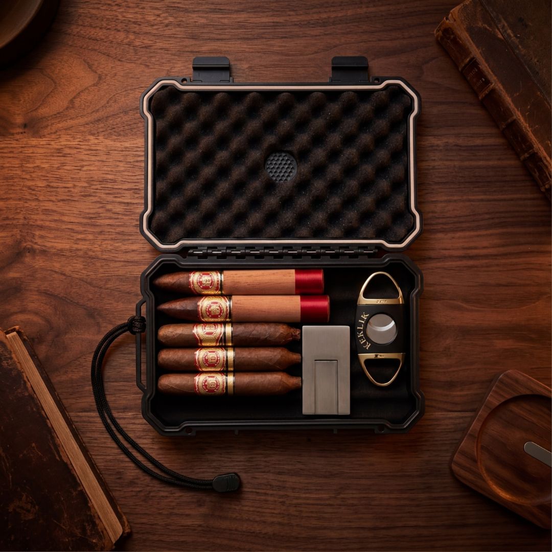 Humidor To Go Cigar Set