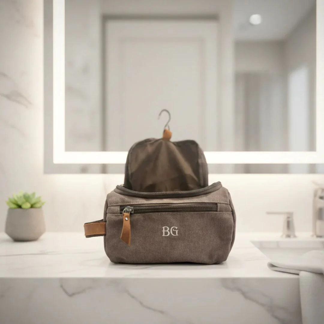 Stylish Personalized Hanging Toiletry Bag for Men
