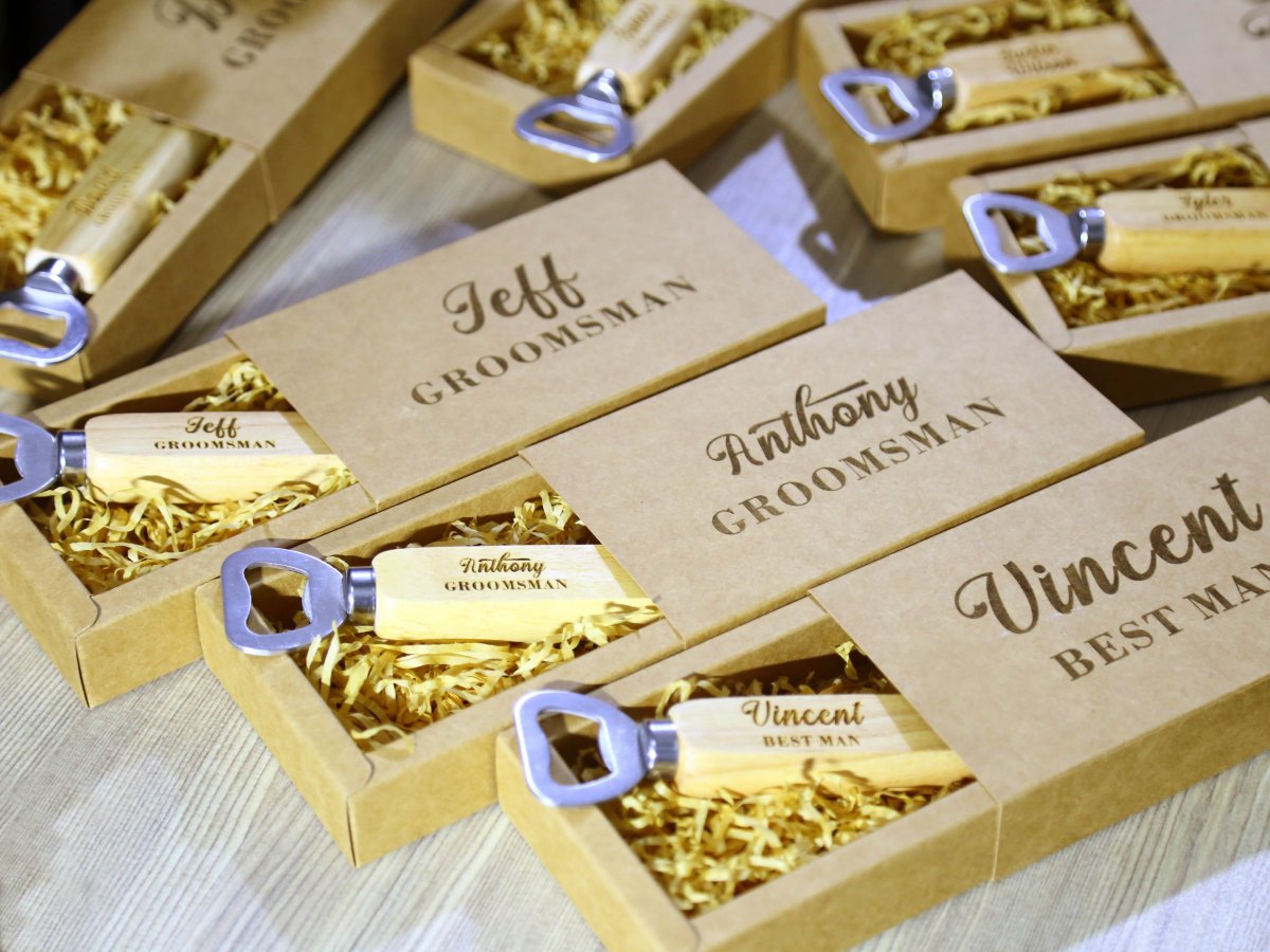 Unique Personalized CapCrush Craftsmanship Customized wine Gifts for Men by Groovy Guy