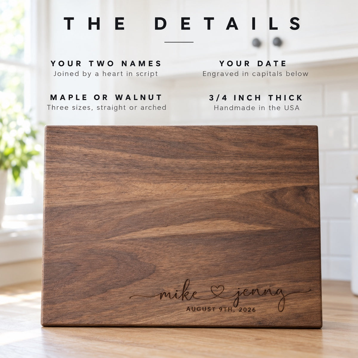 Details of the anniversary cutting board for couples: two first names joined by a heart, the date in capitals, maple or walnut, 3/4 inch thick