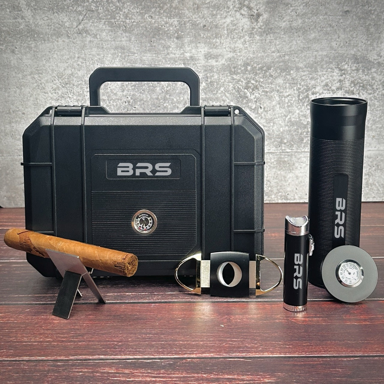 Elevate Your Cigar Experience with the Prestige Cigar Set - Ultimate Luxury & Craftsmanship