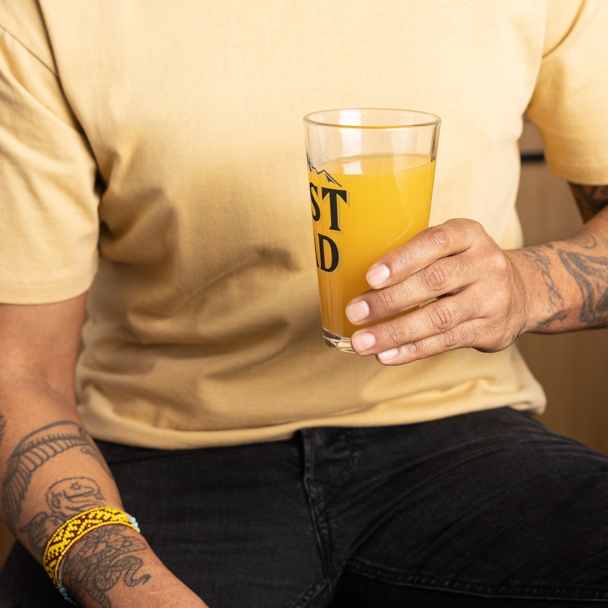 Unique Personalized Best Dad Mountain Design Pint Customized pint glass Gifts for Men by Groovy Guy