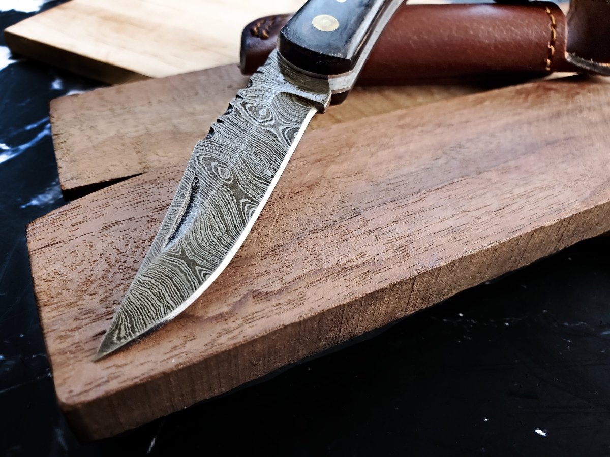 Unique Personalized Walnut Wood Damascus Steel Customized Damascus Knife Gifts for Men by Groovy Guy