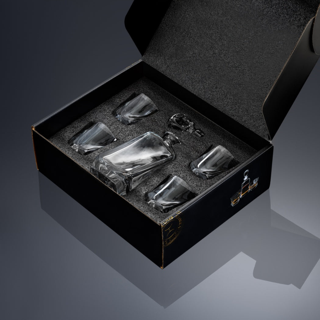 Classy Twisted Decanter Set