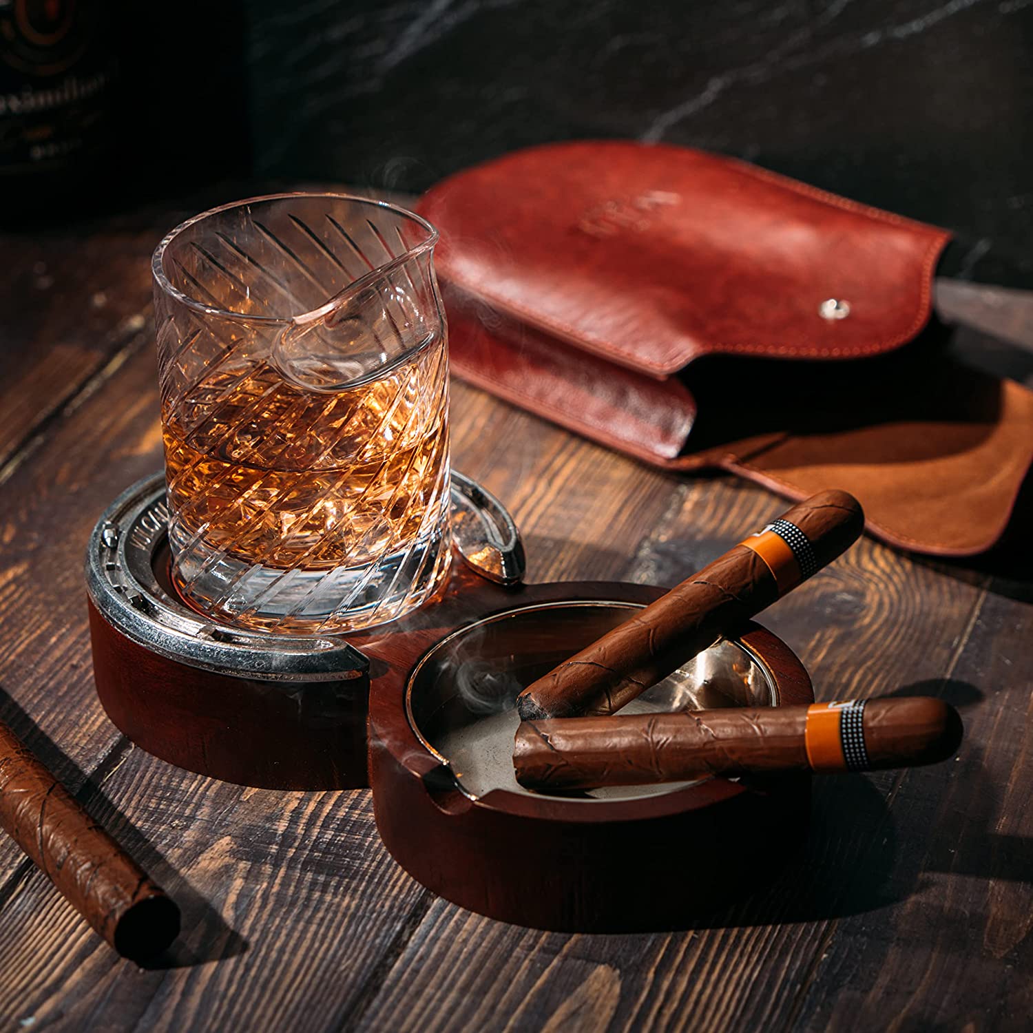 Horseshoe Ashtray Cigar Set