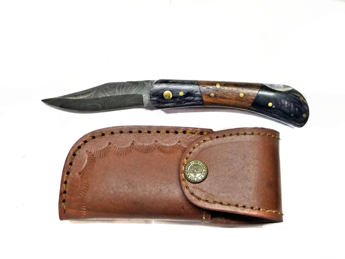 Unique Personalized Walnut Wood Damascus Steel Customized Damascus Knife Gifts for Men by Groovy Guy