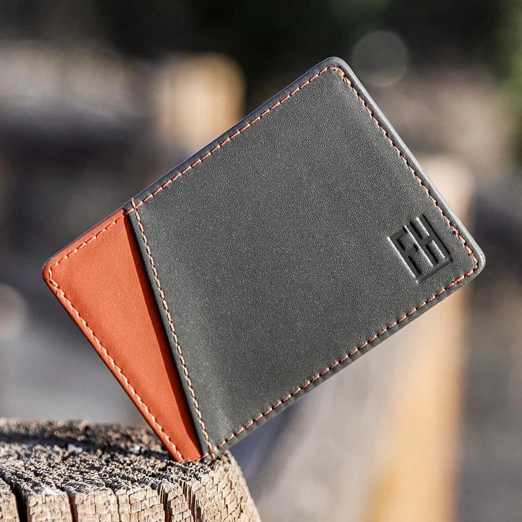 Forest & Harold Slim Leather Wallet Has a Great Two-tone Look