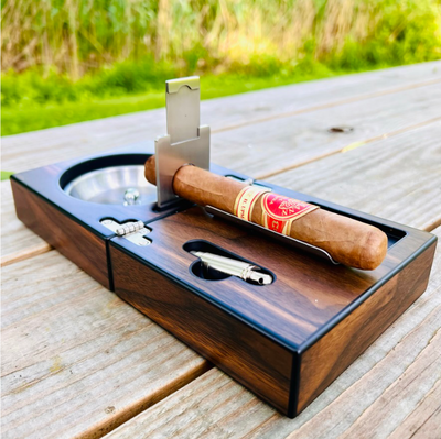 Custom Company Cigar Set