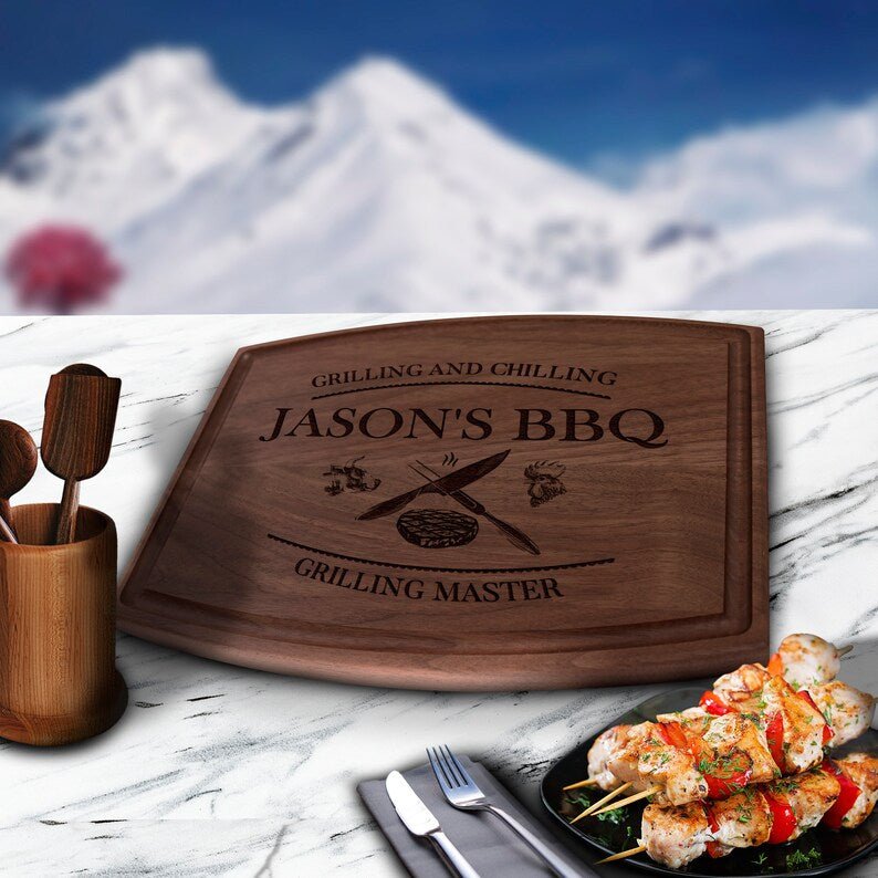 Custom Engraved Cutting Board – Personalized Walnut, Cherry, or Bamboo Gift for Weddings, Housewarmings & Special Occasions