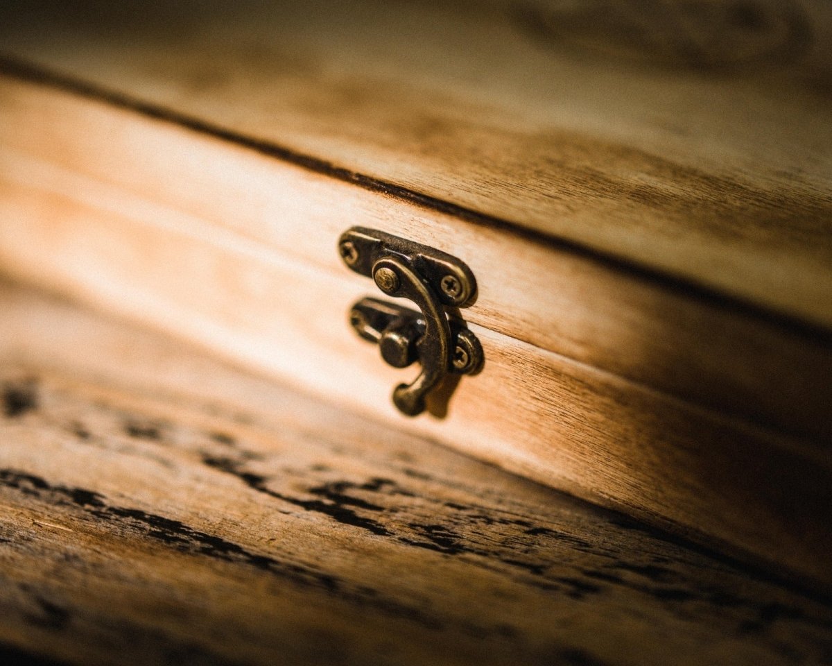 Unique Personalized Cedar Wood Cigar Box Customized Gifts for Men by Groovy Guy